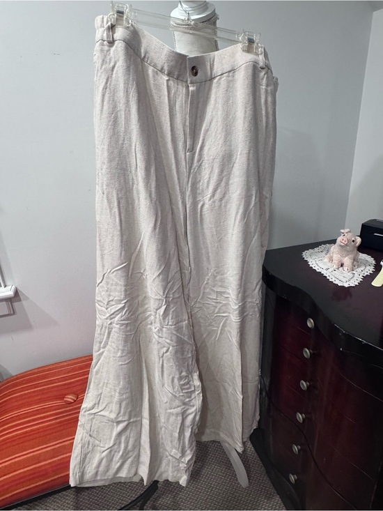 Fashion Pants - Women’s Cream Wide-Leg Linen Blend Trousers